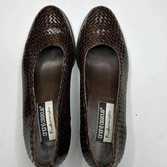 Andre Assous FEATHERWEIGHTS leather loafers size 9b. - Picture 5 of 6